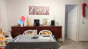 Bienvenue à PARIS - Appartement confortable, grande terrasse privée au calme, parking gratuit